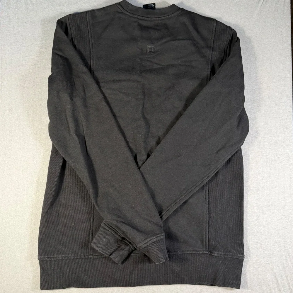 5.11 Tactical Mens Crew Neck Sweatshirt Black Chest Pocket Small 0037